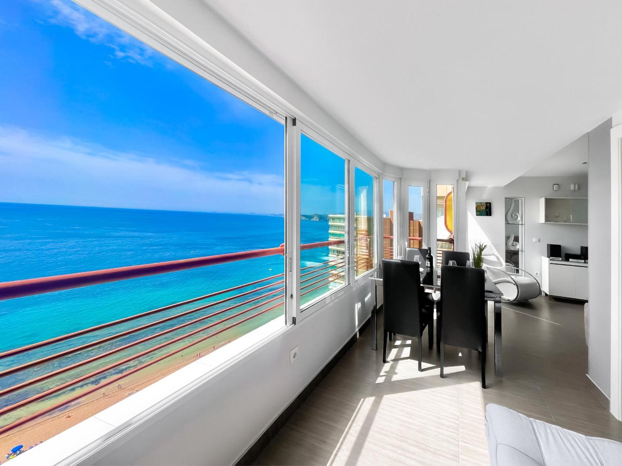 Sky 21-floor Frontline Levante Coblanca *